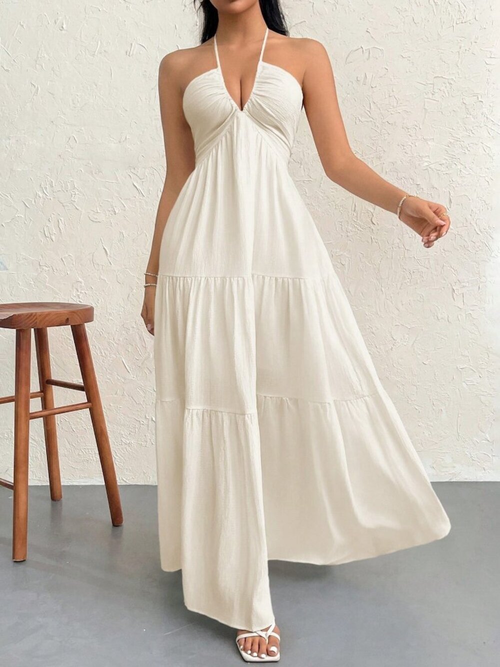 Beige Sexy Women's Halter V-Neck Backless A-Line Pleated Dress